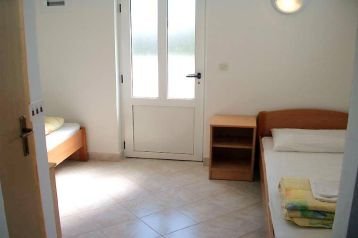 Croazia Privát Sreser, Interno